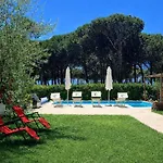 Eva Aparthotel 3*