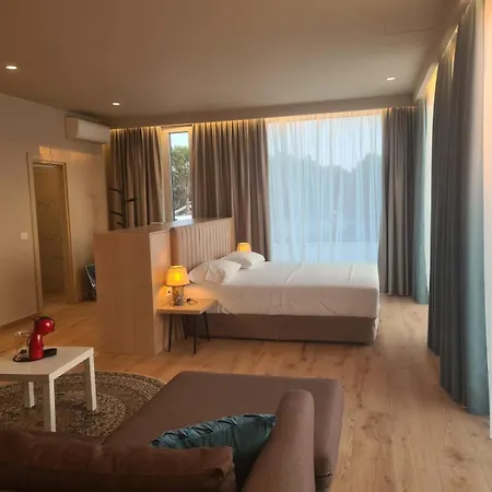 Eva Lejlighedshotel Golem (Tirana)