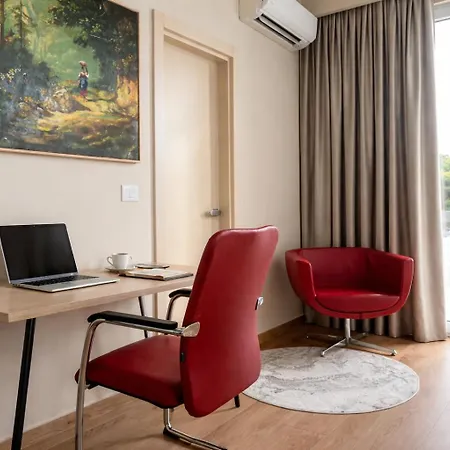 Eva 公寓式酒店 格勒姆